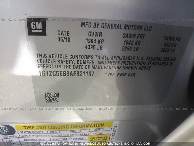 1G1ZC5EB3AF321107 - 2010 CHEVROLET MALIBU 1LT SILVER photo 9