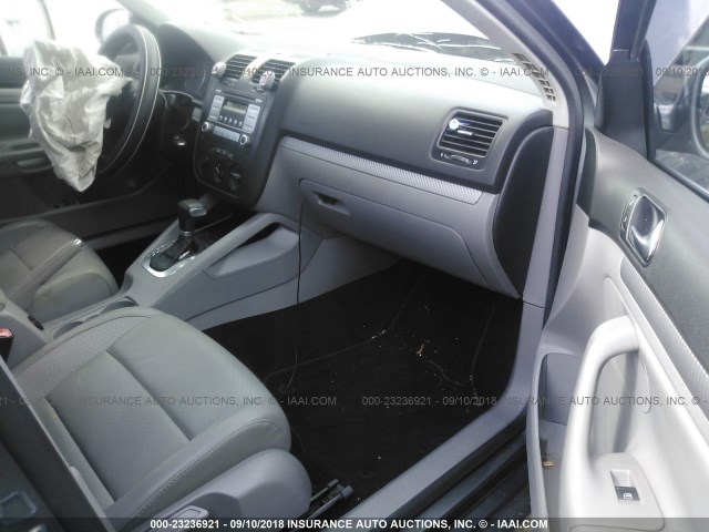 3VWEF71K17M059415 - 2007 VOLKSWAGEN JETTA WOLFSBURG 灰色 照片 5