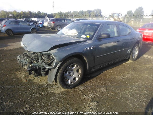 2B3KA43R76H364249 - 2006 DODGE CHARGER SE/SXT GRAY photo 2