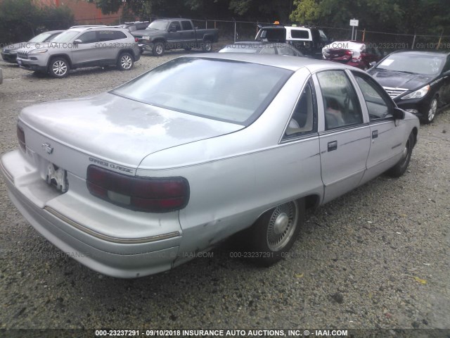 1G1BN53E6NR100372 - 1992 CHEVROLET CAPRICE CLASSIC/LTZ GRAY photo 4