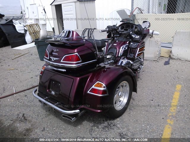 1HFSC47075A408600 - 2005 HONDA GL1800 MAROON photo 4