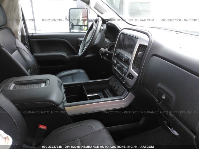 1GC4K0EY2HF199751 - 2017 CHEVROLET K3500 4X4 CREWCAB K3500 LTZ BLUE photo 5