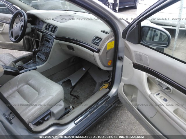 YV1TS94D0Y1124973 - 2000 VOLVO S80 SILVER photo 5