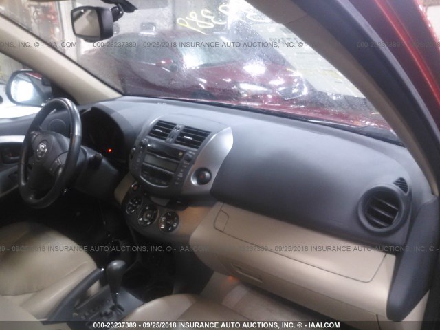 JTMDK4DV4BD018084 - 2011 TOYOTA RAV4 LIMITED RED photo 5