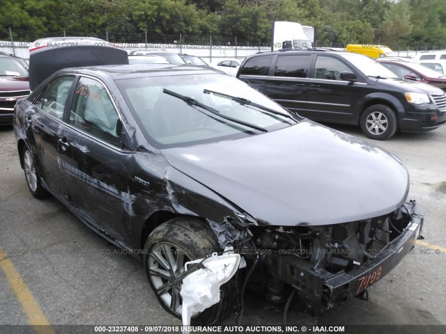 4T1BD1FK5EU122134 - 2014 TOYOTA CAMRY HYBRID/LE/XLE 灰色 照片 1