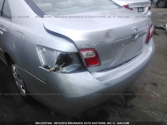 4T1BE46K87U537661 - 2007 TOYOTA CAMRY NEW GENERAT CE/LE/XLE/SE GRAY photo 6
