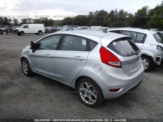 3FADP4FJ3DM171578 - 2013 FORD FIESTA TITANIUM SILVER photo 3