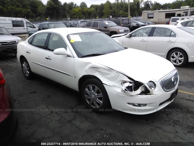 2G4WC582181334554 - 2008 BUICK LACROSSE CX WHITE photo 1