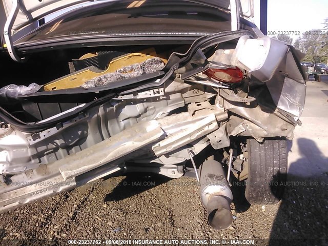 1HGEM22921L073521 - 2001 HONDA CIVIC SI/EX SILVER photo 6