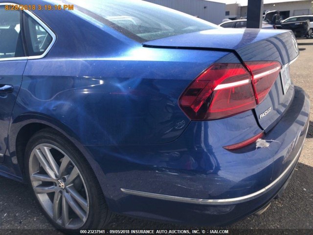 1VWDT7A35HC041936 - 2017 VOLKSWAGEN PASSAT R-LINE BLUE photo 11