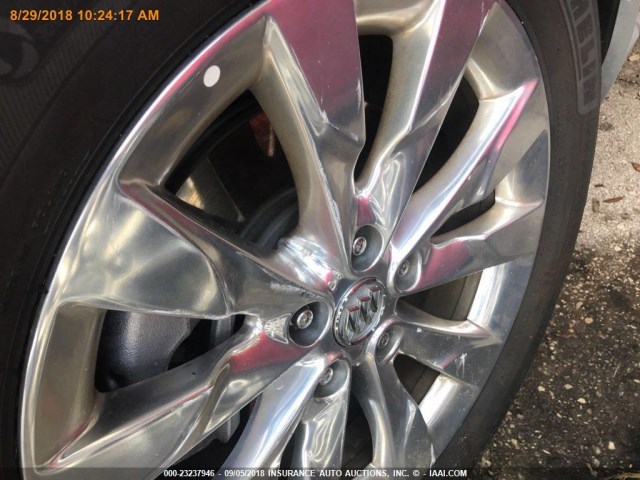 LRBFX2SA3JD084184 - 2018 BUICK ENVISION ESSENCE ვერცხლისფერი ფოტო 13