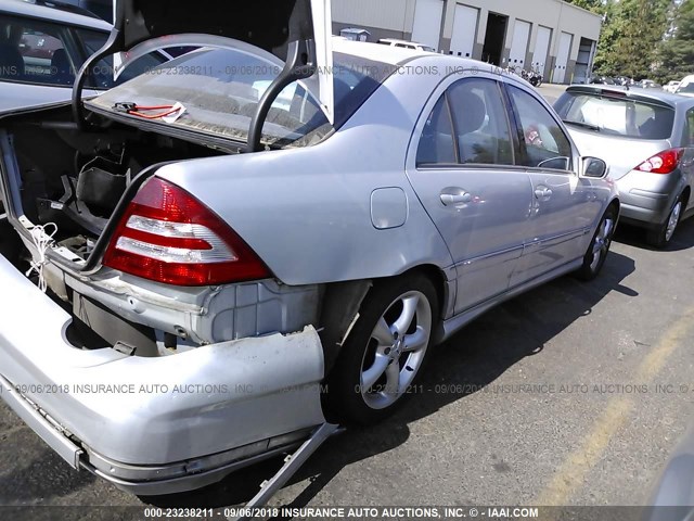 WDBRF52H66F833845 - 2006 MERCEDES-BENZ C GENERATION 2006 230 SILVER photo 4