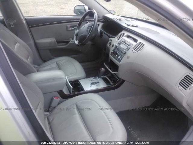 KMHFC46F07A215205 - 2007 HYUNDAI AZERA SE/LIMITED SILVER photo 5