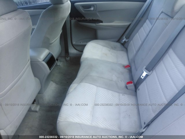 4T1BF1FK2GU205050 - 2016 TOYOTA CAMRY LE/XLE/SE/XSE 黑色 照片 8