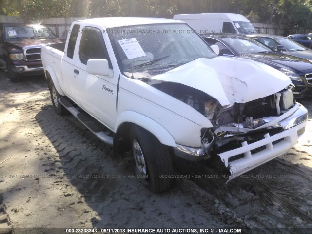 1N6ED26T0YC307411 - 2000 NISSAN FRONTIER KING CAB XE/KING CAB SE WHITE photo 1