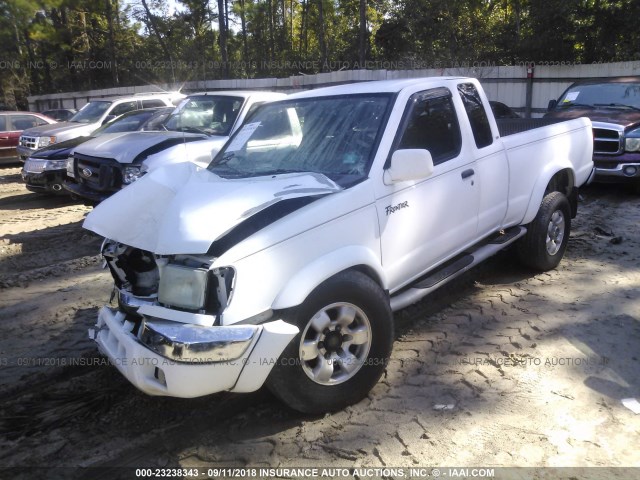 1N6ED26T0YC307411 - 2000 NISSAN FRONTIER KING CAB XE/KING CAB SE WHITE photo 2