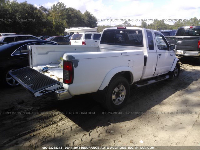 1N6ED26T0YC307411 - 2000 NISSAN FRONTIER KING CAB XE/KING CAB SE WHITE photo 4