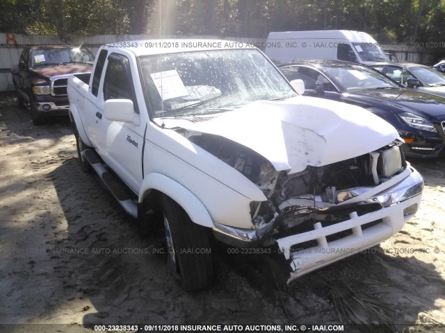 1N6ED26T0YC307411 - 2000 NISSAN FRONTIER KING CAB XE/KING CAB SE WHITE photo 6