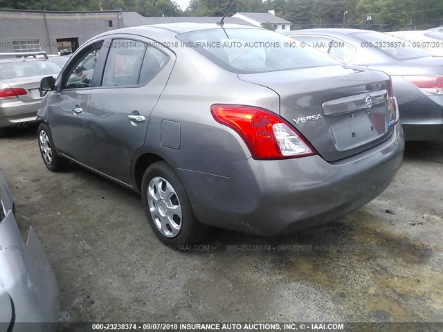 3N1CN7AP4CL836858 - 2012 NISSAN VERSA S/SV/SL GRAY photo 3