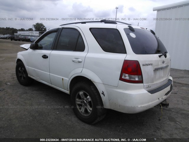 KNDJC733555346100 - 2005 KIA SORENTO EX/LX WHITE photo 3