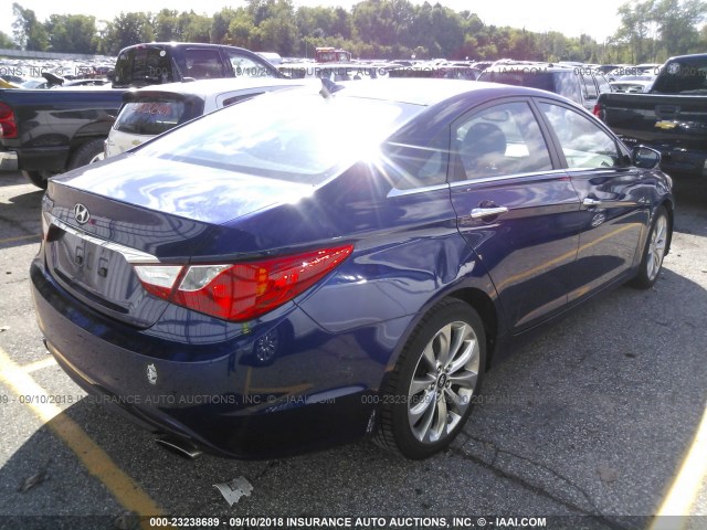 5NPEC4AC2BH023010 - 2011 HYUNDAI SONATA SE/LIMITED BLUE photo 4