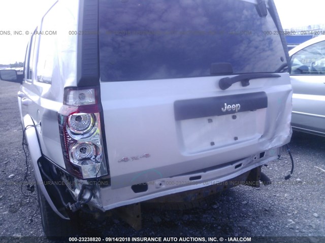 1J8HG48K77C650098 - 2007 JEEP COMMANDER SILVER photo 6