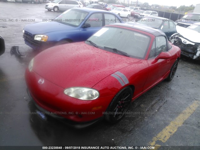 JM1NB353810217222 - 2001 MAZDA MX-5 MIATA LS RED photo 2