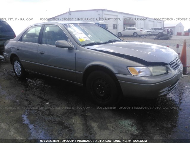 4T1BG28K0WU313231 - 1998 TOYOTA CAMRY CE/LE/XLE GRAY photo 1