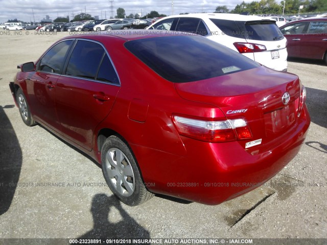 4T1BE46K07U071711 - 2007 TOYOTA CAMRY NEW GENERAT CE/LE/XLE/SE RED photo 3