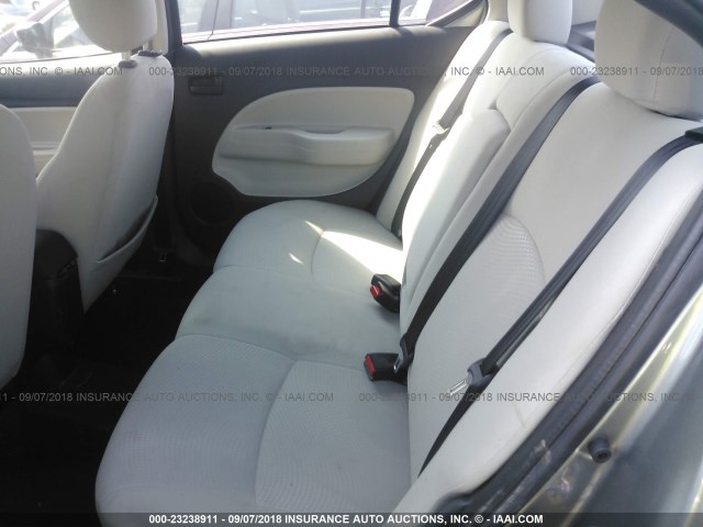 ML32F3FJ5JHF07087 - 2018 MITSUBISHI MIRAGE G4 ES Gris foto 8