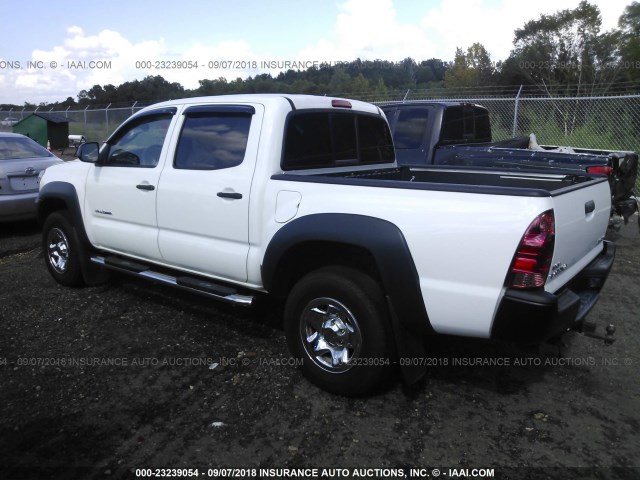 5TFJX4GN4FX045239 - 2015 TOYOTA TACOMA DOUBLE CAB PRERUNNER WHITE photo 3