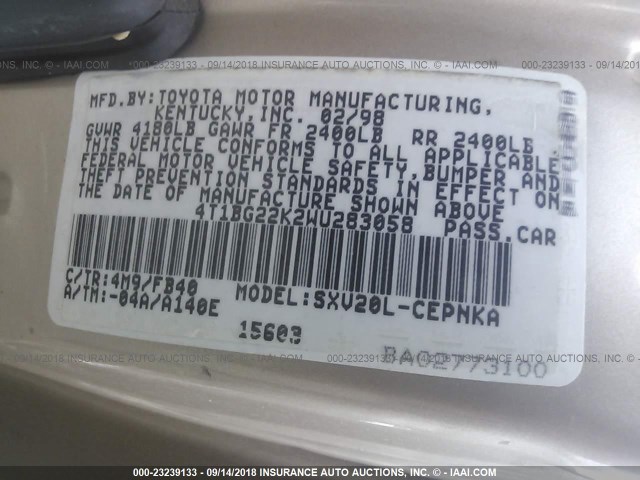 4T1BG22K2WU283058 - 1998 TOYOTA CAMRY CE/LE/XLE 金色 照片 9