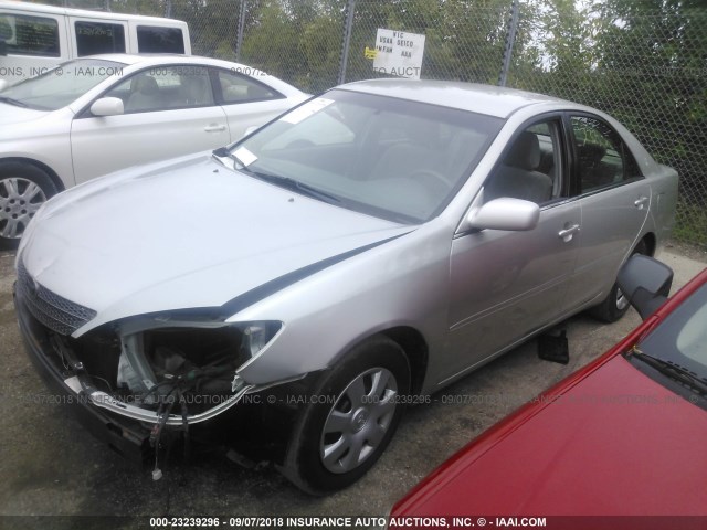 4T1BE32K23U133328 - 2003 TOYOTA CAMRY LE/XLE/SE Gümüş foto 2