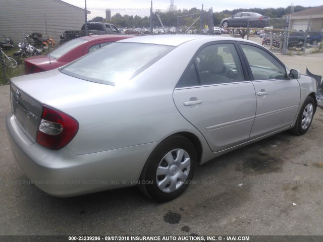 4T1BE32K23U133328 - 2003 TOYOTA CAMRY LE/XLE/SE Gümüş foto 4