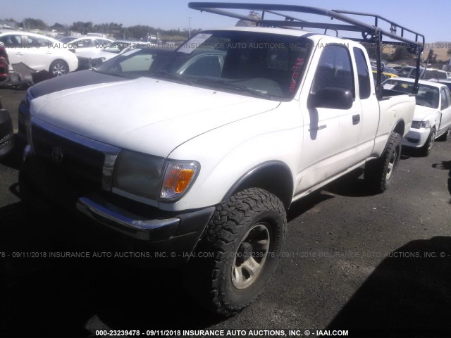 4TASM92N2YZ676530 - 2000 TOYOTA TACOMA XTRACAB PRERUNNER WHITE photo 2