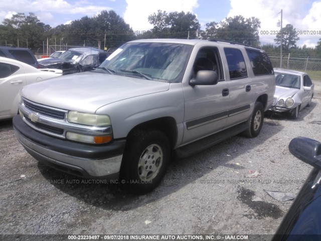 1GNEC16ZX4J238194 - 2004 CHEVROLET SUBURBAN C1500 GRAY photo 2