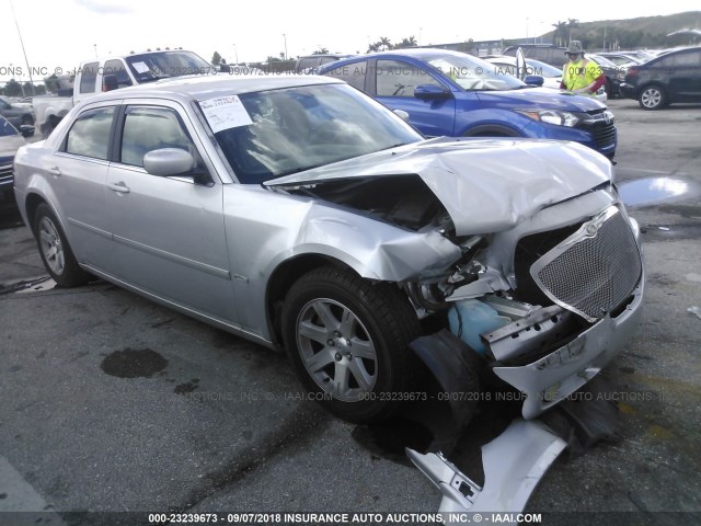 2C3KA53G26H342988 - 2006 CHRYSLER 300 TOURING SILVER photo 1