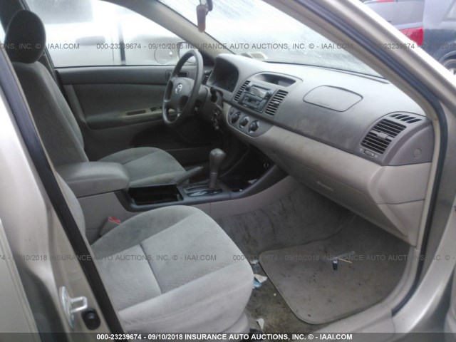 4T1BE32K93U194885 - 2003 TOYOTA CAMRY LE/XLE/SE Qəhvəyi foto 5