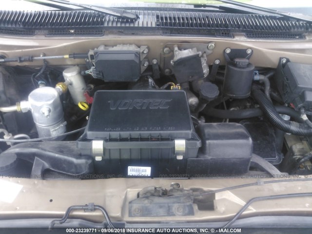 1GNDM19W11B147573 - 2001 CHEVROLET ASTRO TAN photo 10