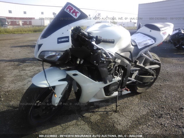 JH2PC40097M006421 - 2007 HONDA CBR600 RR WHITE photo 2