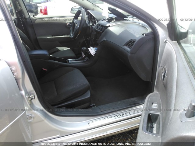 1G1ZC5EU5BF342995 - 2011 CHEVROLET MALIBU 1LT ვერცხლისფერი ფოტო 5