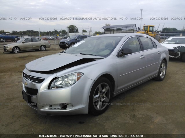 1G1ZB5EBXAF273740 - 2010 CHEVROLET MALIBU LS ვერცხლისფერი ფოტო 2