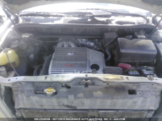 JT6HF10U3Y0097658 - 2000 LEXUS RX 300 SILVER photo 10