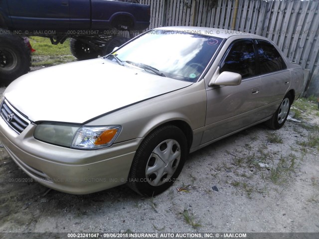 4T1BG22K91U068074 - 2001 TOYOTA CAMRY CE/LE/XLE 金色 照片 2