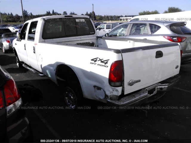 1FTSW31S62EA15102 - 2002 FORD F350 SRW SUPER DUTY WHITE photo 3