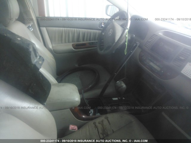 4T1BE30K25U570395 - 2005 TOYOTA CAMRY LE/XLE/SE Ağ foto 5