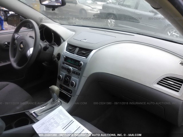 1G1ZG57B084309052 - 2008 CHEVROLET MALIBU LS Қара фото 5