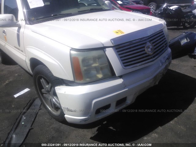 3GYEK63N83G127826 - 2003 CADILLAC ESCALADE EXT WHITE photo 6