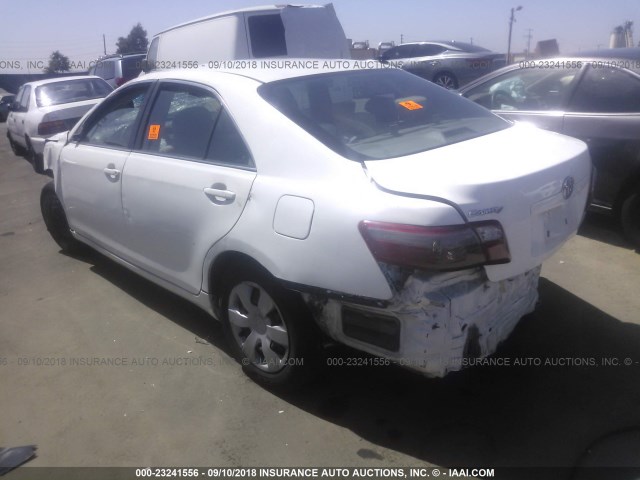 4T1BE46K67U657152 - 2007 TOYOTA CAMRY NEW GENERAT CE/LE/XLE/SE WHITE photo 3