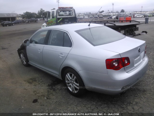3VWEF81K97M179484 - 2007 VOLKSWAGEN JETTA WOLFSBURG 银色 照片 3